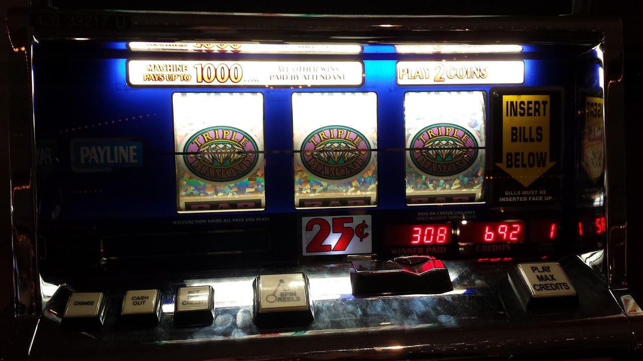 Side-by-side comparison of slot88new native app interface and responsive web browser layout showing identical game selection and account dashboard